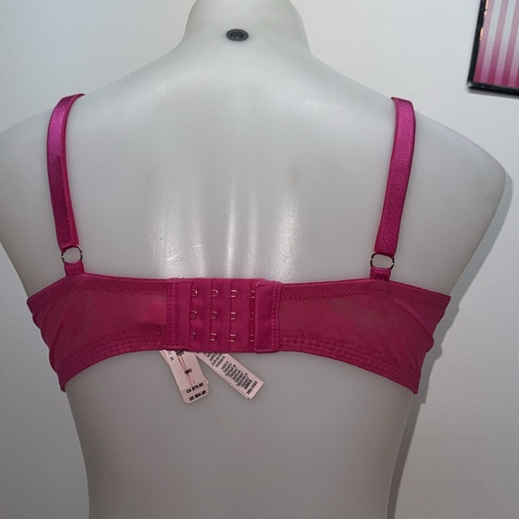 🔥Victoria's Secret Fuchsia Lace Bra and Panty Set Sz 38D // Large New - Picture 7 of 12